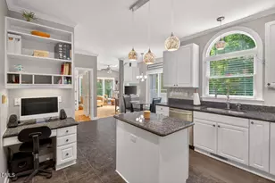 105 Highstream Pl, Chapel Hill, NC 27516 - Photo 15