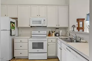 5324 Patuxent Dr, Raleigh, NC 27616 - Photo 5