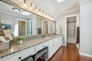 6909 Darcy Ln, Raleigh, NC 27606 - Photo 45