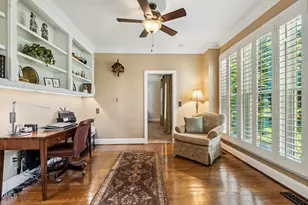 6909 Darcy Ln, Raleigh, NC 27606 - Photo 9