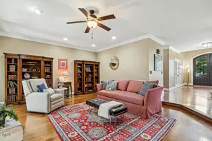 6909 Darcy Ln, Raleigh, NC 27606 - Photo 17