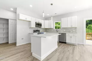 801 Lakeside Ave, Burlington, NC 27217 - Photo 11