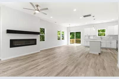 803 Lakeside Avenue, Burlington, NC 27217 - Photo 17
