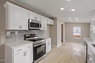 1425 Heritage Way, Cameron, NC 28326 - Photo 9