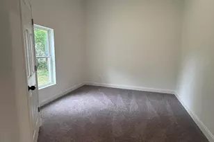 407 N King Ave, Dunn, NC 28334 - Photo 11