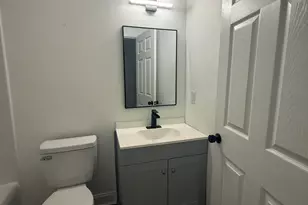 407 N King Ave, Dunn, NC 28334 - Photo 17