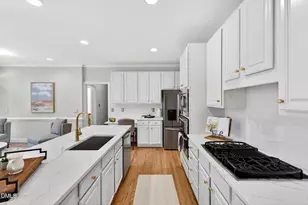 104 Circle On The Green Green, Cary, NC 27519 - Photo 13