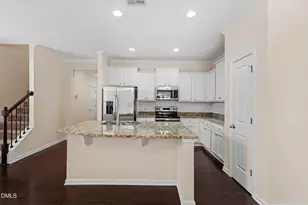 108 Bella Pl, Holly Springs, NC 27540 - Photo 7