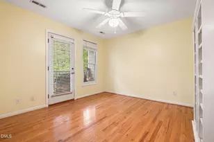 121 Westview Dr, Carrboro, NC 27510 - Photo 11