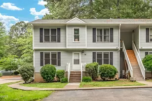 121 Westview Dr, Carrboro, NC 27510 - Photo 1