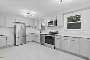 157 N Elizabeth St, Henderson, NC 27536 - Photo 19