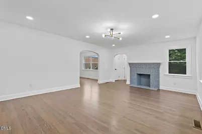 157 N Elizabeth Street, Henderson, NC 27536 - Photo 7