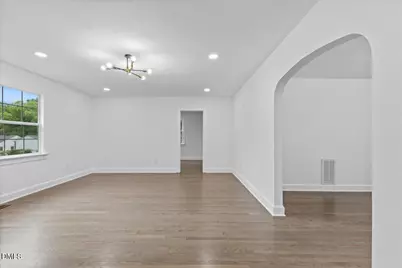 157 N Elizabeth Street, Henderson, NC 27536 - Photo 3