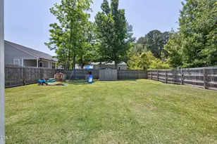 211 W Lewis St, Four Oaks, NC 27524 - Photo 29