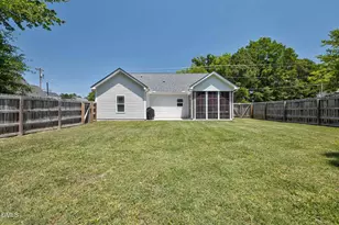 211 W Lewis St, Four Oaks, NC 27524 - Photo 25