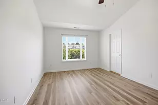 704 Mardonie Reach Ln, Cary, NC 27519 - Photo 17