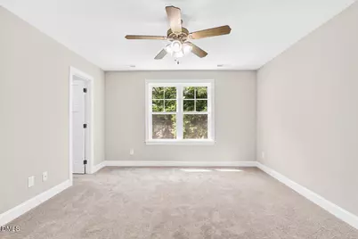 706 S Pollock Street, Selma, NC 27576 - Photo 15