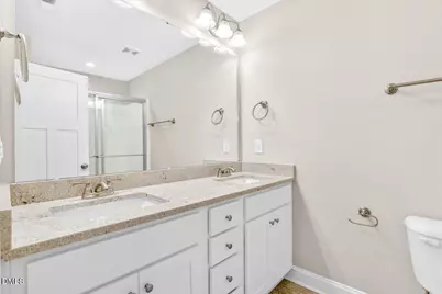 706 S Pollock Street, Selma, NC 27576 - Photo 23