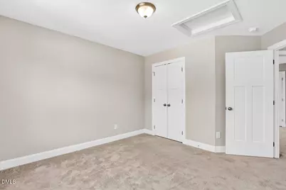 706 S Pollock Street, Selma, NC 27576 - Photo 17