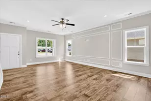 706 S Pollock St, Selma, NC 27576 - Photo 7
