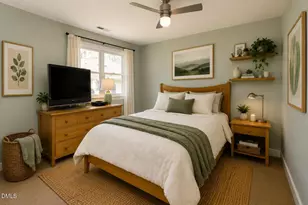 323 Columbia Pl E, Chapel Hill, NC 27516 - Photo 13