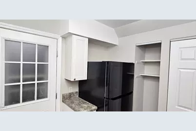 220 Elizabeth Street #A18, Chapel Hill, NC 27514 - Photo 5