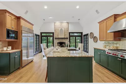 90028 Hoey, Chapel Hill, NC 27517 - Photo 11