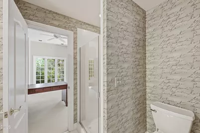 90028 Hoey, Chapel Hill, NC 27517 - Photo 39