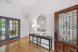90028 Hoey, Chapel Hill, NC 27517 - Photo 5