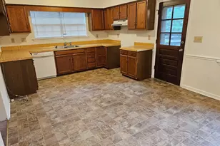 2719 Shaftsbury St, Durham, NC 27704 - Photo 7