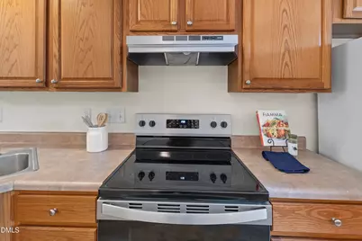 102 Anamoor Drive, Cary, NC 27513 - Photo 11