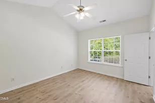 102 Anamoor Dr, Cary, NC 27513 - Photo 17