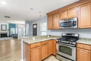 2505 Bartlett Circle, Hillsborough, NC 27278 - Photo 9