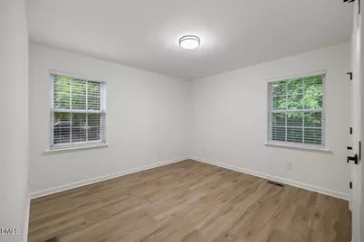 701 E Lavender Avenue, Durham, NC 27704 - Photo 33