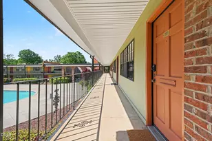 807 W Trinity Ave, Durham, NC 27701 - Photo 13