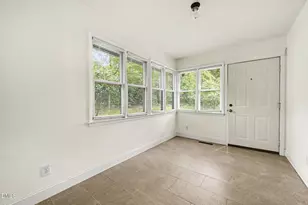 213 Hillsborough St, Chapel Hill, NC 27514 - Photo 31