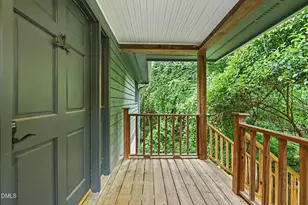 213 Hillsborough St, Chapel Hill, NC 27514 - Photo 29