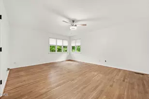 213 Hillsborough St, Chapel Hill, NC 27514 - Photo 17
