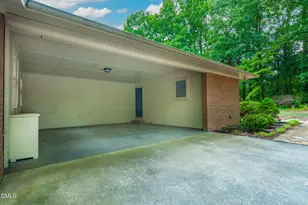 806 Cliftwood Dr, Siler City, NC 27344 - Photo 21