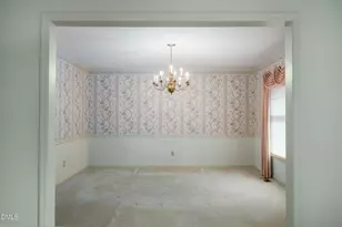 806 Cliftwood Dr, Siler City, NC 27344 - Photo 11