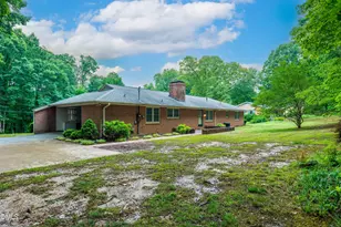 806 Cliftwood Dr, Siler City, NC 27344 - Photo 35