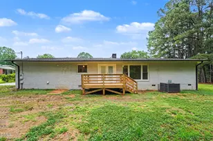 2310 Cool Springs Rd, Sanford, NC 27330 - Photo 15
