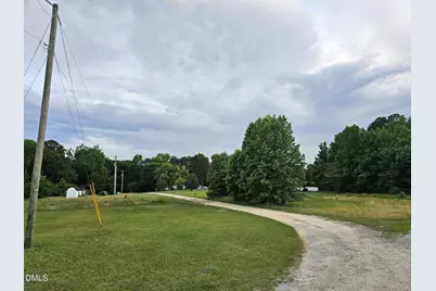 8187 Cleveland #B, Clayton, NC 27520 - Photo 25