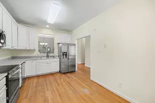 245 Hbr Crk Dr, Cary, NC 27511 - Photo 9
