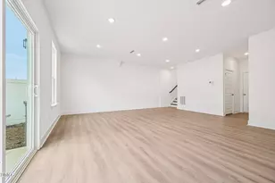 10915 Bayflower Wy, Raleigh, NC 27617 - Photo 41
