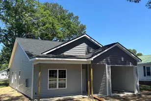 306 S Washington Ave, Dunn, NC 28334 - Photo 3