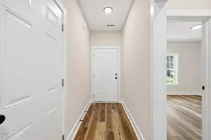 306 S Washington Ave, Dunn, NC 28334 - Photo 5