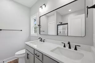 306 S Washington Ave, Dunn, NC 28334 - Photo 17