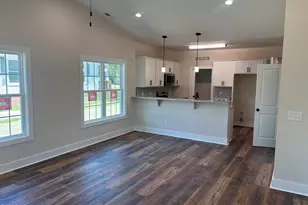 306 S Washington Ave, Dunn, NC 28334 - Photo 9