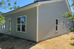 306 S Washington Ave, Dunn, NC 28334 - Photo 3
